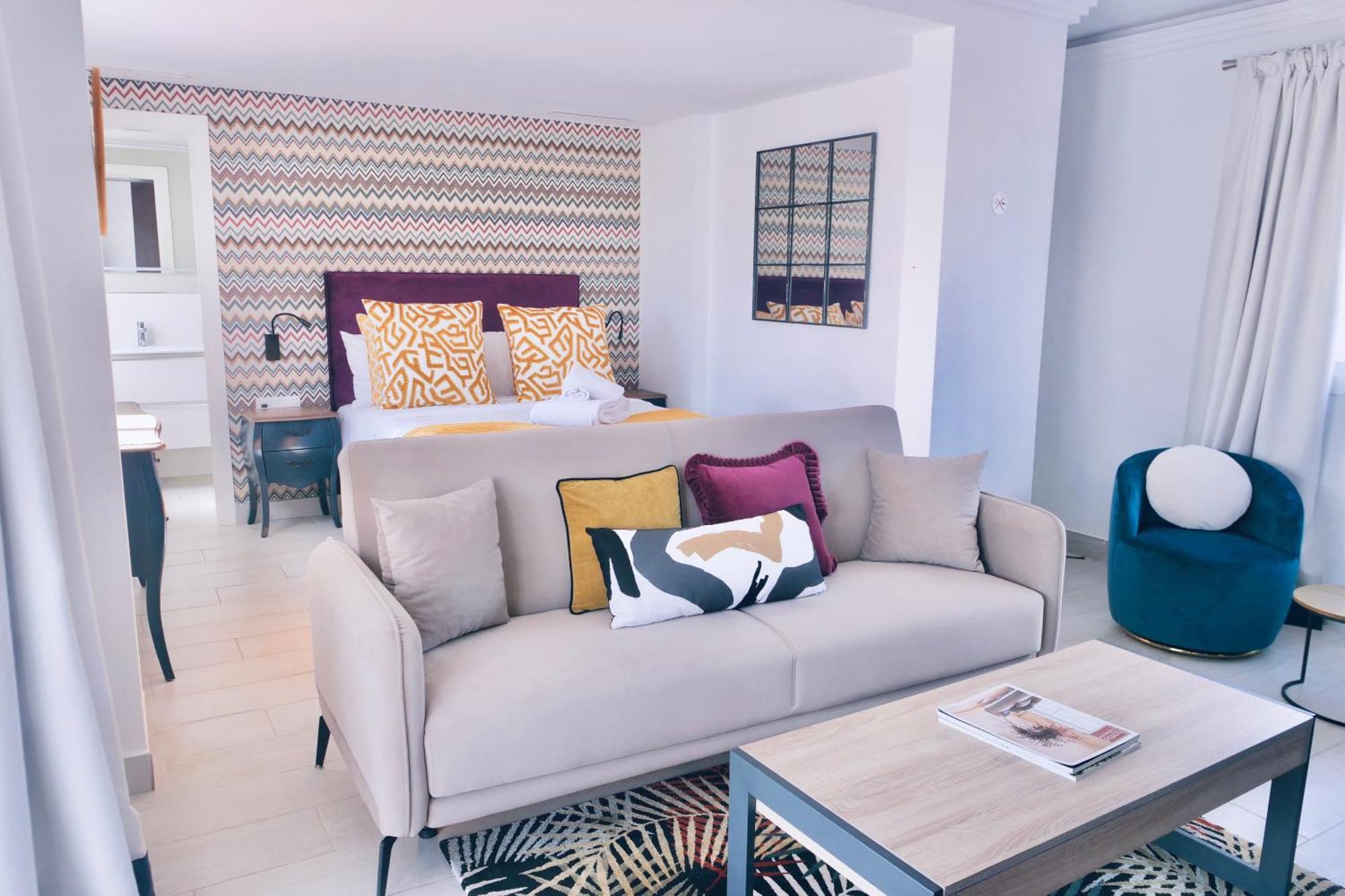 Myra Apart-Hotel Marbella Exterior photo